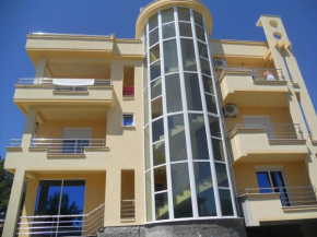 Гостиница Kopernikus Apartments  Улцинь